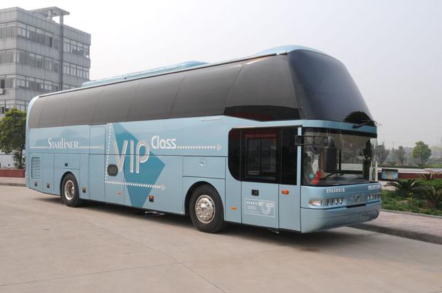 公铁竞争压力下要淘汰一层半客车？这位青年层半客车老司机很不解 - 第3张