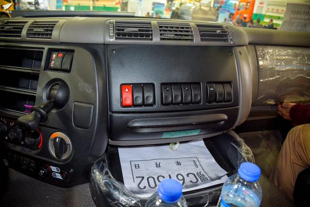 5轴+自动挡，标载60吨，据说这是国内能买到的最牛自卸车 - 第24张