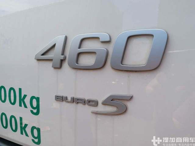 货运市场再遇土豪车主，花近百万购买沃尔沃卡车跑水果运输