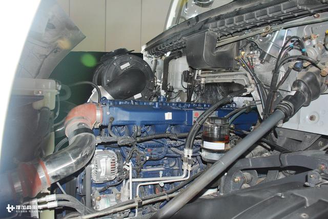 国内首款高端长头重卡上市,配潍柴发动机,未来还可实现自动驾驶 - 第7张 - 提加商用车网 国内首款高端长头重卡上市,配潍柴发动机,未来还可实现自动驾驶 - 第7张