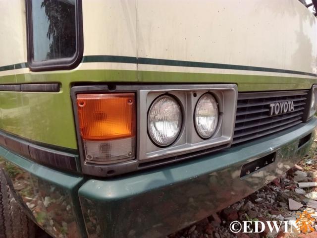 打脸国产模仿者?这台30多年前的丰田考斯特依然技术领先 - 第4张 - 提加商用车网 打脸国产模仿者?这台30多年前的丰田考斯特依然技术领先 - 第4张