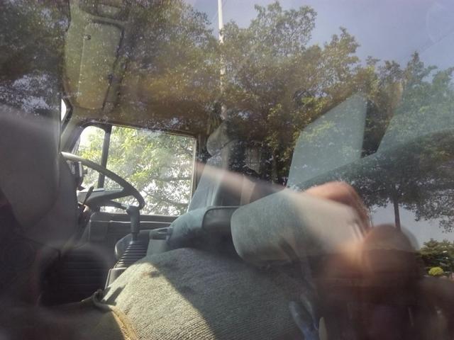 又一台 20多年的日野GN右舵油罐卡车仍在服役 - 第27张 - 提加商用车网 又一台 20多年的日野GN右舵油罐卡车仍在服役 - 第27张