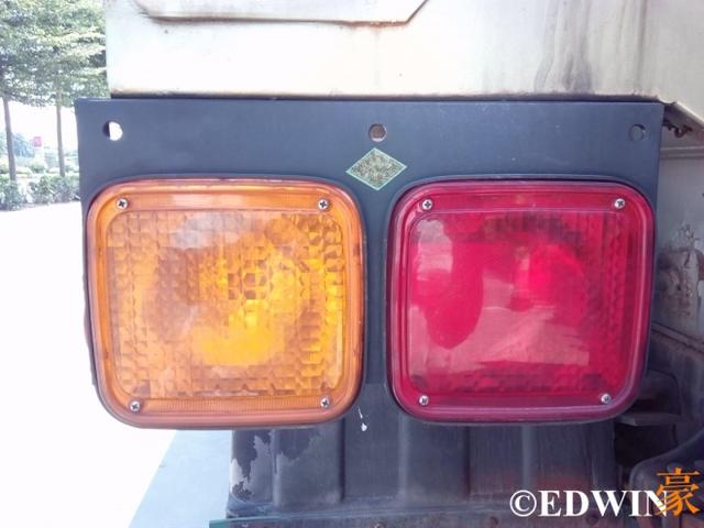 又一台 20多年的日野GN右舵油罐卡车仍在服役 - 第46张 - 提加商用车网 又一台 20多年的日野GN右舵油罐卡车仍在服役 - 第46张