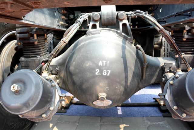 竟然是比赛用车  柳汽T7长头卡车低配版实拍 - 第14张