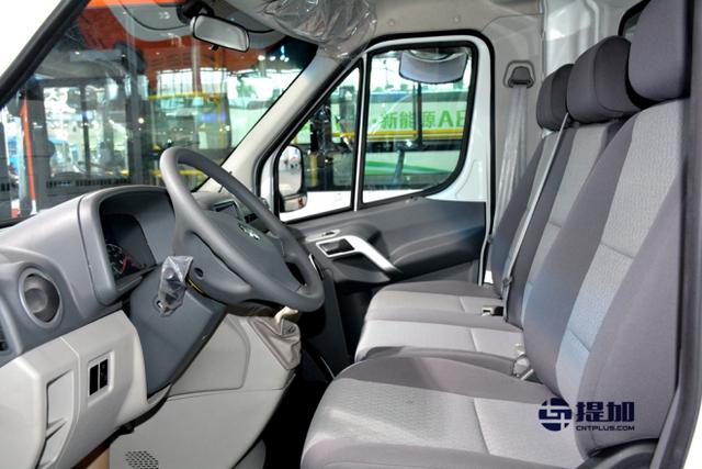 向依维柯、江铃全顺宣战？安凯全新欧系大VAN车型图解 - 第7张