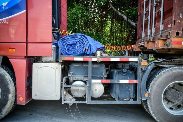 细节还是不到位?福田欧曼GTL超能版实拍 - 第5张 - 提加商用车网 细节还是不到位?福田欧曼GTL超能版实拍 - 第5张