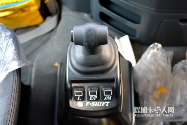 配置刷新您对国产重卡的认知 徐工漢風旗舰重卡G900全评测