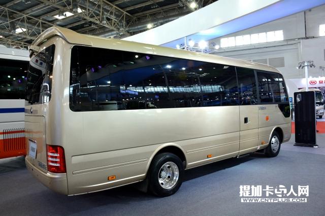 售价70万左右 宇通T7中巴商务车豪华版实拍 - 第5张 - 提加商用车网 售价70万左右 宇通T7中巴商务车豪华版实拍 - 第5张