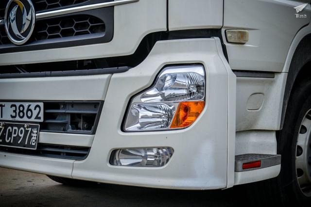 和国内版本有何不同?港版东风天龙牵引车实拍 - 第7张 - 提加商用车网 和国内版本有何不同?港版东风天龙牵引车实拍 - 第7张