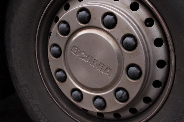 不得不说 香港卡车的车身拉花真的很漂亮 - 第2张 - 提加商用车网 不得不说 香港卡车的车身拉花真的很漂亮 - 第2张