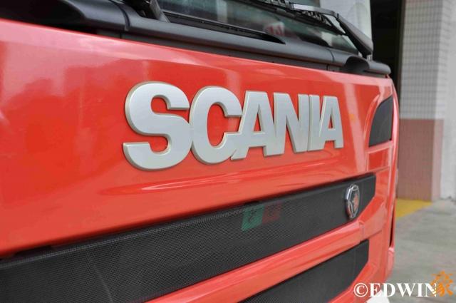 救援高度国内第一?价值2400万的救援卡车实拍 - 第1张 - 提加商用车网 救援高度国内第一?价值2400万的救援卡车实拍 - 第1张