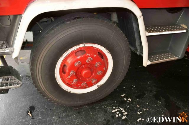 实用无国界 品质给力的日本五十铃消防卡车实拍