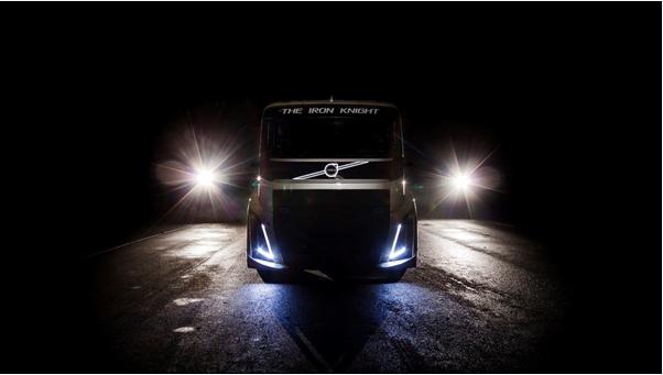 2400马力的卡车开起来是什么感觉？近日很多人在香港体验到了