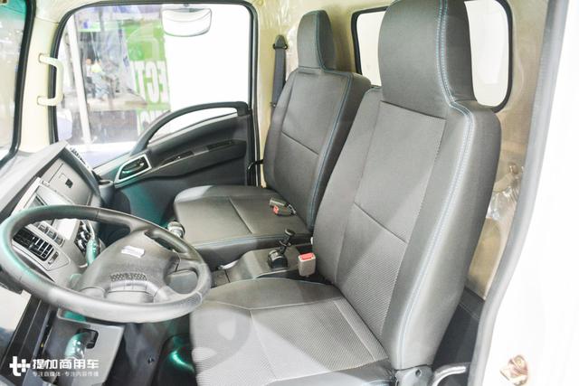 30万的售价只有7万块的做工?考虑用纯电动轻卡拉货的先看这里 - 第19张 - 提加商用车网 30万的售价只有7万块的做工?考虑用纯电动轻卡拉货的先看这里 - 第19张