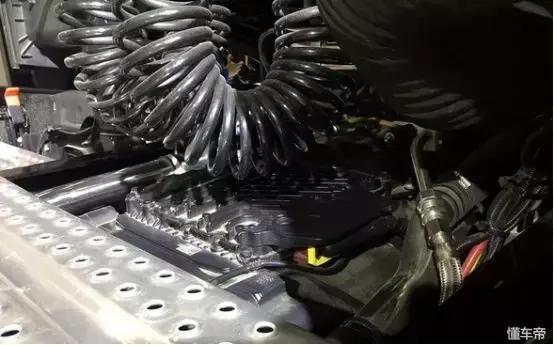 配AMT变速箱的格尔发K7重卡上市，还有车载冰箱，卡友可以出手了 - 第2张