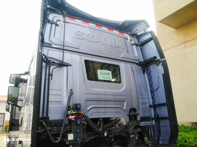 先睹为快，最新一代斯堪尼亚已到国内，最大号驾驶室惊爆您的眼球