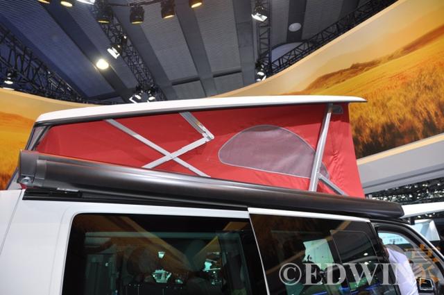 7座车型竟然有房车的豪华配置 大众T6野营车实拍评测 - 第33张 - 提加商用车网 7座车型竟然有房车的豪华配置 大众T6野营车实拍评测 - 第33张