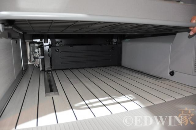 7座车型竟然有房车的豪华配置 大众T6野营车实拍评测 - 第39张 - 提加商用车网 7座车型竟然有房车的豪华配置 大众T6野营车实拍评测 - 第39张