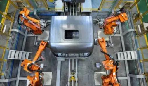 上市一年就销量过万 徐工做重卡也能卖的这么好? - 第7张 - 提加商用车网 上市一年就销量过万 徐工做重卡也能卖的这么好? - 第7张