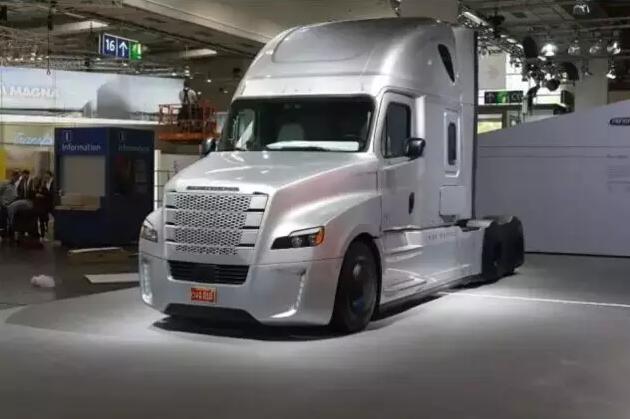 终于可以上路了 欧曼EST超级卡车三月份正式上市 - 第2张 - 提加商用车网 终于可以上路了 欧曼EST超级卡车三月份正式上市 - 第2张