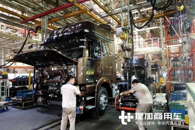 J6重卡是怎么生产的？深入解放卡车厂揭秘J6重卡生产过程