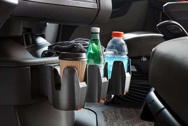 空调、冰箱、微波炉全都有,卧铺106cm宽,沃尔沃长头卡车VNL详解 - 第42张 - 提加商用车网 空调、冰箱、微波炉全都有,卧铺106cm宽,沃尔沃长头卡车VNL详解 - 第42张