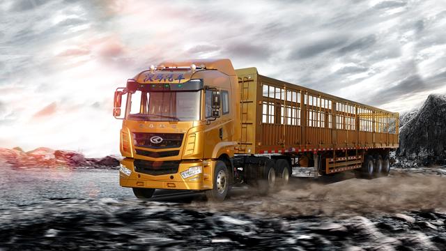 也是一款百吨王车型?华菱6×4牵引车已成北方运煤神器 - 第1张 - 提加商用车网 也是一款百吨王车型?华菱6×4牵引车已成北方运煤神器 - 第1张