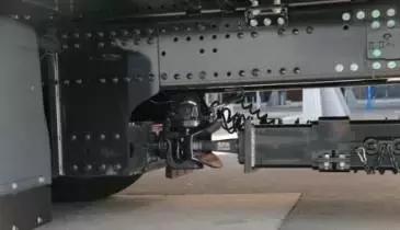 “飞机板”终于被禁，联合卡车等一批中置轴轿运卡车即将来袭！ - 第4张