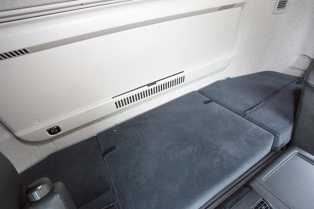 后视镜都有雨刮器，奢华到不敢想象？日本三菱新款重卡详解