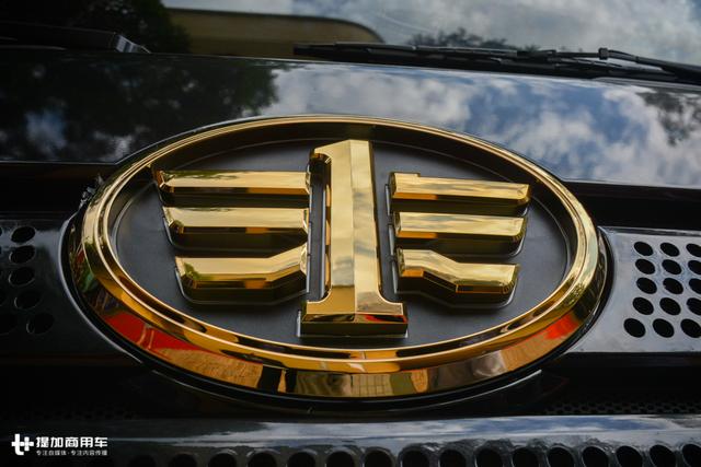 千升大油箱+近一米超宽卧铺？500马力解放新J6P重卡详解 - 第6张