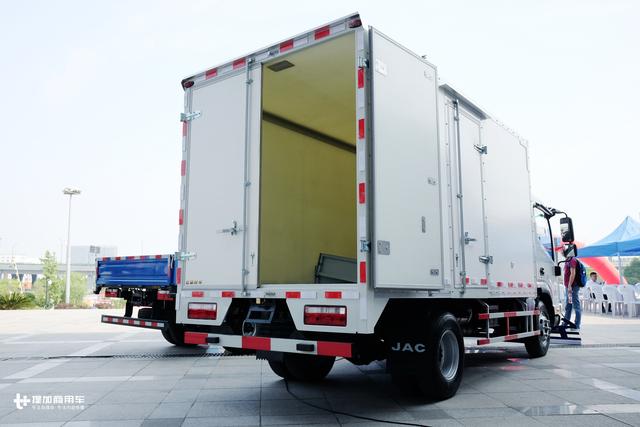 超载最严重的其实是轻卡？浅析蓝牌轻型货车为何限重4.5吨 - 第9张