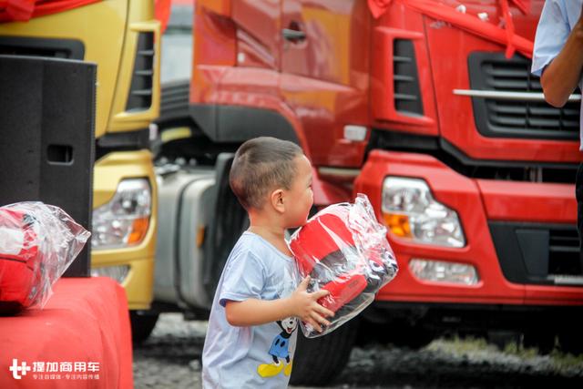 湖南卡车司机夺得冠军,东风天龙卡车驾驶员大赛高安站收官 - 第21张 - 提加商用车网 湖南卡车司机夺得冠军,东风天龙卡车驾驶员大赛高安站收官 - 第21张