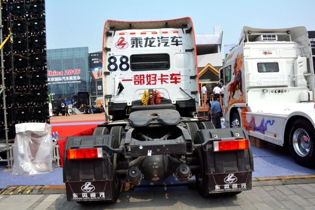 竟然是比赛用车  柳汽T7长头卡车低配版实拍 - 第9张