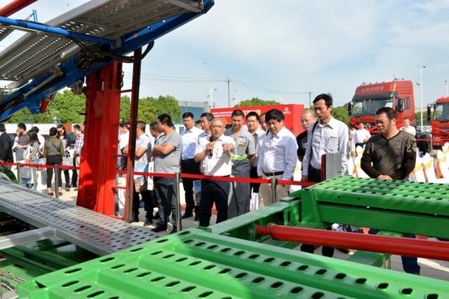 更符合法规 东风天锦全新中置轴轿运车首亮相 - 第3张 - 提加商用车网 更符合法规 东风天锦全新中置轴轿运车首亮相 - 第3张