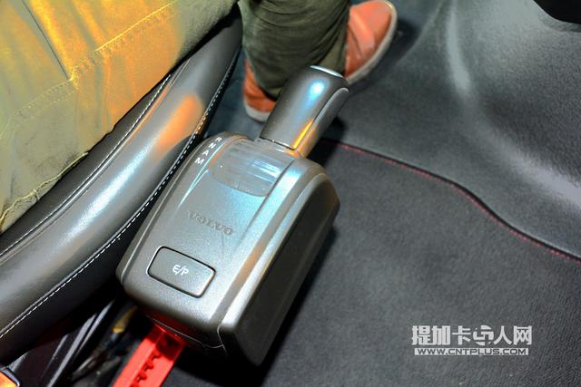 世界第一安全是什么程度？沃尔沃最新款FH牵引车图解 - 第24张