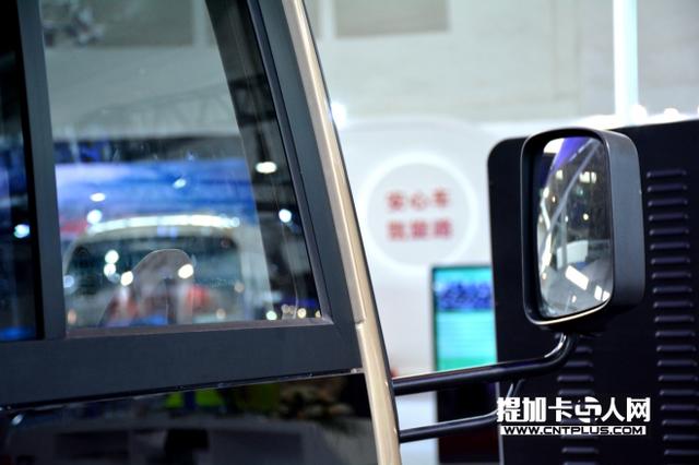 售价70万左右  宇通T7中巴商务车豪华版实拍 - 第20张 - 提加商用车网 售价70万左右  宇通T7中巴商务车豪华版实拍 - 第20张