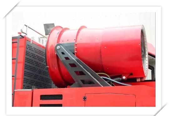 外形奇特还叫“驱魔者” 联合卡车推出新一代消防车 - 第4张 - 提加商用车网 外形奇特还叫“驱魔者” 联合卡车推出新一代消防车 - 第4张