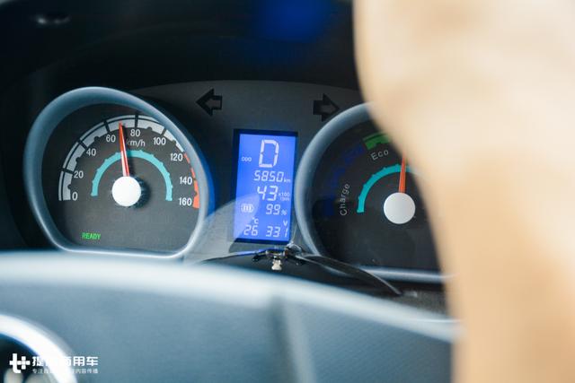 拉货的面包车也流行纯电动了？恒天纯电动面包物流车深度体验评测 - 第14张