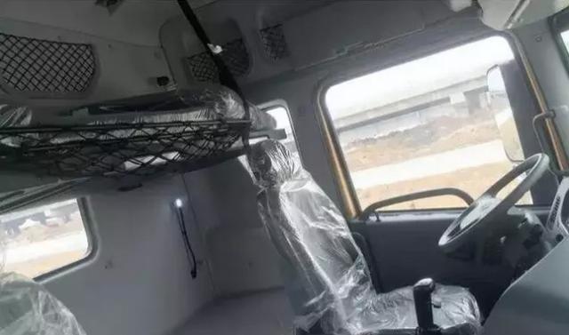 9米6货箱+轻量化设计 华菱汉马H6新款仓栅车图解 - 第5张