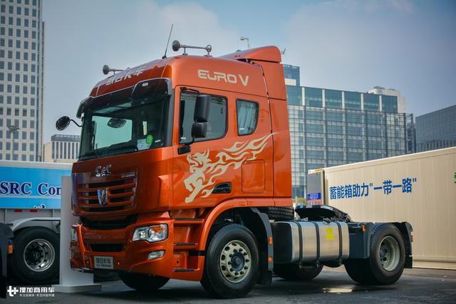 550马力车型领衔 联合卡车亮相2017集装箱多式联运展 - 第2张