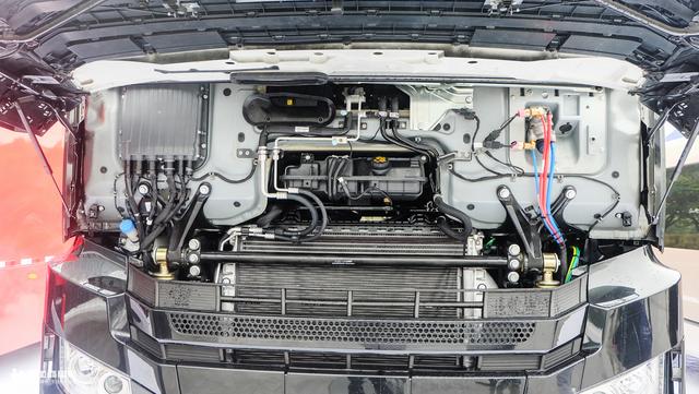 配置堪比房车，还是最帅的江淮重卡，格尔发K7深度解析