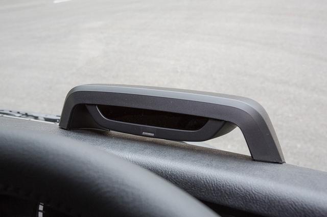 后视镜都有雨刮器，奢华到不敢想象？日本三菱新款重卡详解