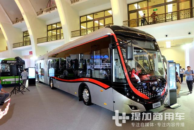 同样是18米公交,不同技术的碰撞,宇通VS银隆您站谁? - 第2张 - 提加商用车网 同样是18米公交,不同技术的碰撞,宇通VS银隆您站谁? - 第2张