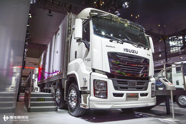 庆铃引进了最帅的五十铃新款重卡,可惜内饰配置太低不够厚道 - 第2张 - 提加商用车网 庆铃引进了最帅的五十铃新款重卡,可惜内饰配置太低不够厚道 - 第2张