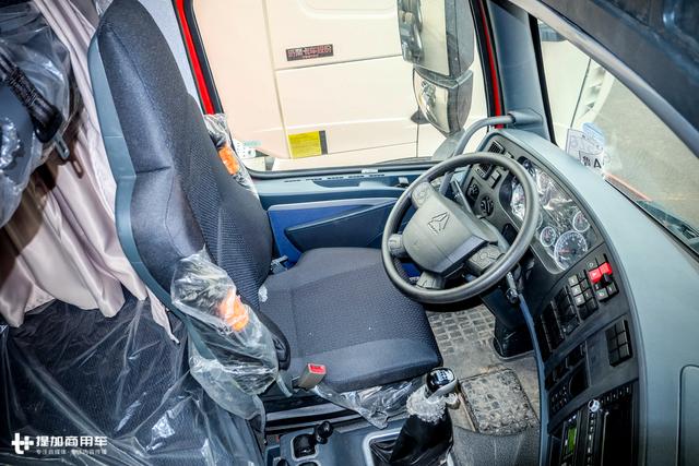 它把卧铺做到了98厘米,重汽540马力T7H新版牵引车详解 - 第13张 - 提加商用车网 它把卧铺做到了98厘米,重汽540马力T7H新版牵引车详解 - 第13张