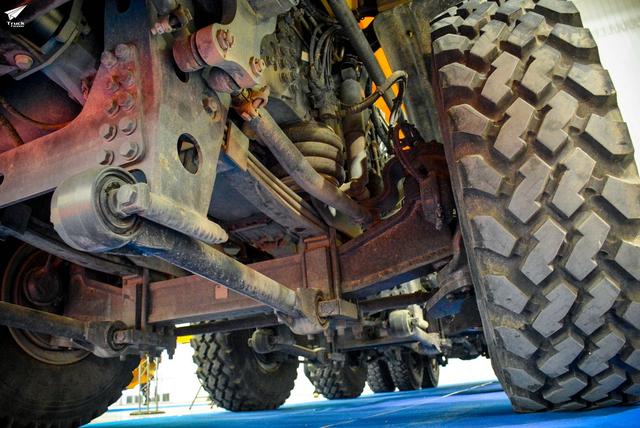 5轴+自动挡，标载60吨，据说这是国内能买到的最牛自卸车 - 第6张