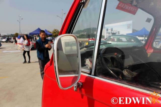 这可能是最贵的面包车，80万售价的大众T2只是情怀光环下的神车？ - 第8张