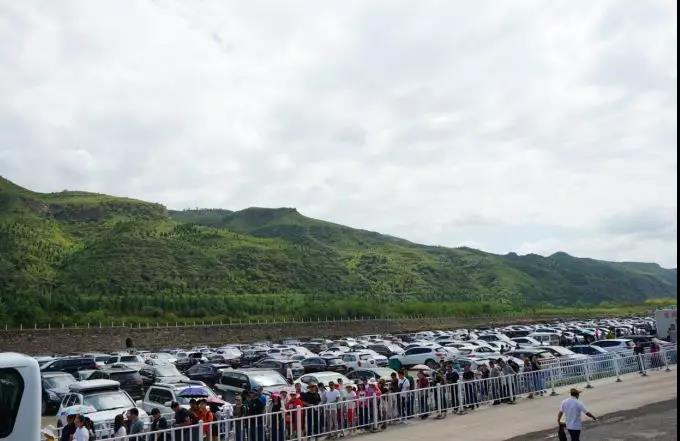 助力壶口大瀑布打造新形象!34辆海格客车批量交付! - 第5张 - 提加商用车网 助力壶口大瀑布打造新形象!34辆海格客车批量交付! - 第5张