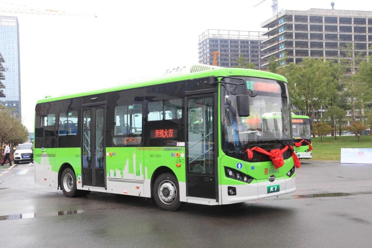 构建绿色智慧公共交通体系,110辆比亚迪全新K7投放西咸新区 - 第4张 - 提加商用车网 构建绿色智慧公共交通体系,110辆比亚迪全新K7投放西咸新区 - 第4张