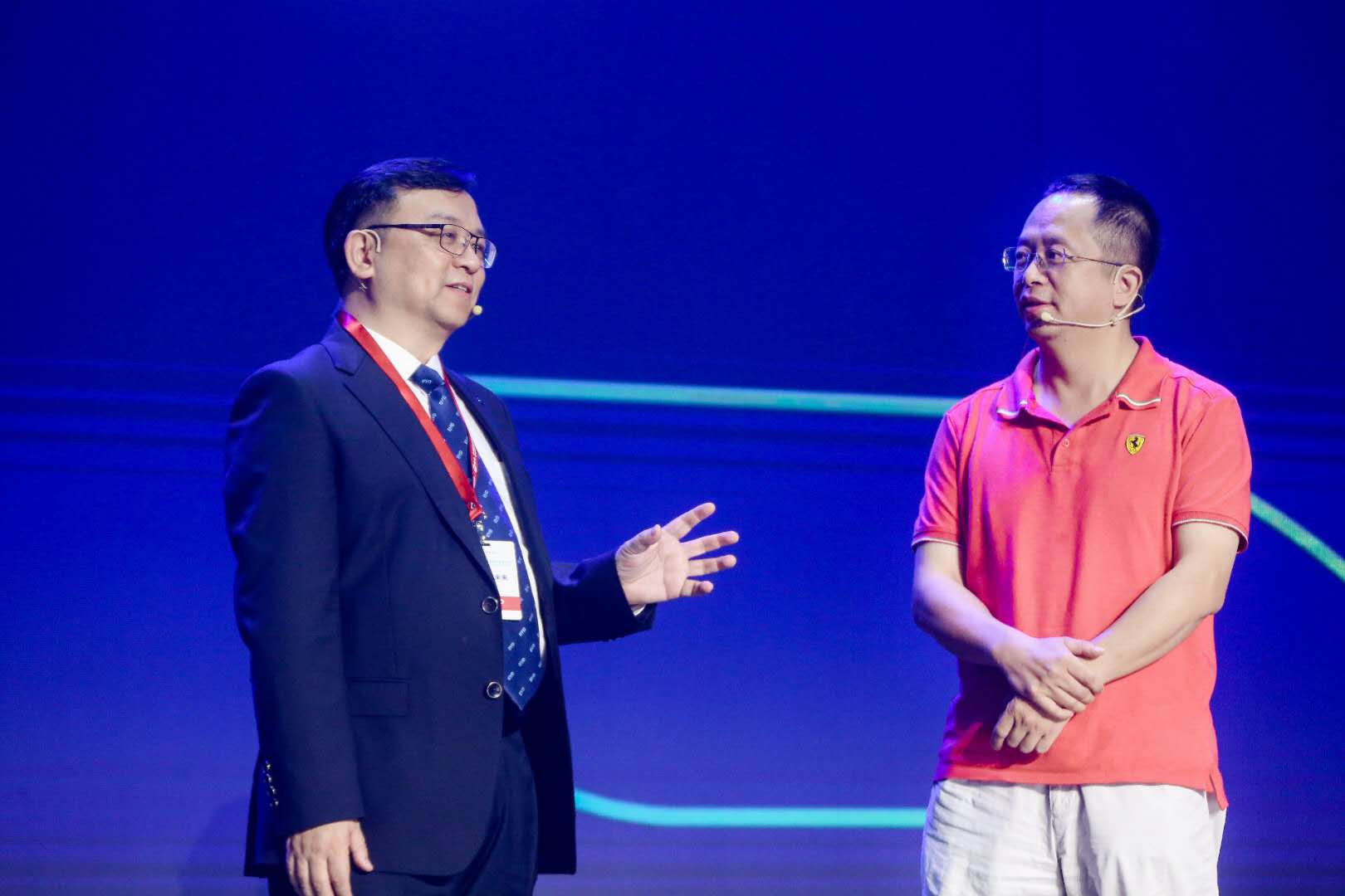 王传福：智能汽车是长了腿的超级手机，生态规模远超想象 - 第4张